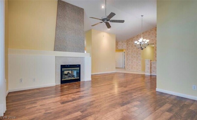 Building Photo - 8164 Sedona Sunset Dr