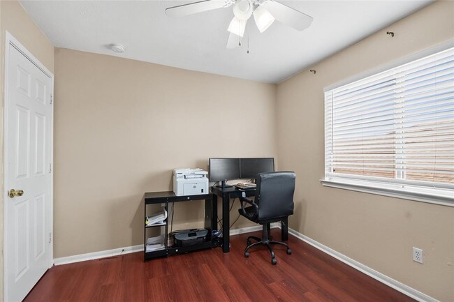 Building Photo - 13723 Anwar Dr