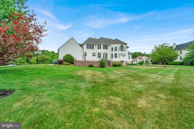 Building Photo - 19 Meadowlark Dr