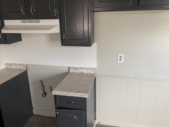 Building Photo - 9432 NE 14th St