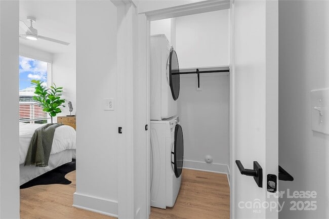 Building Photo - 411 Charles Ave