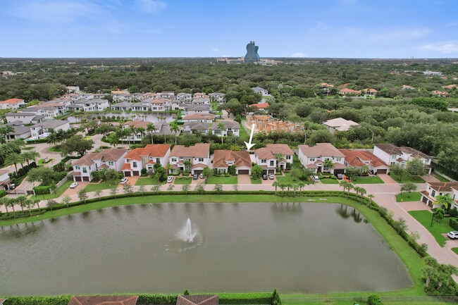 Building Photo - 5663 Brookfield Cir