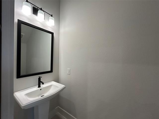 Building Photo - 507 Mission Trl