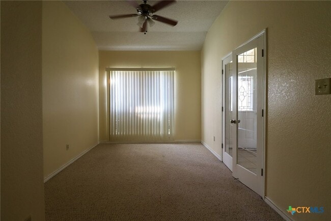 Building Photo - 608 Totem Trail