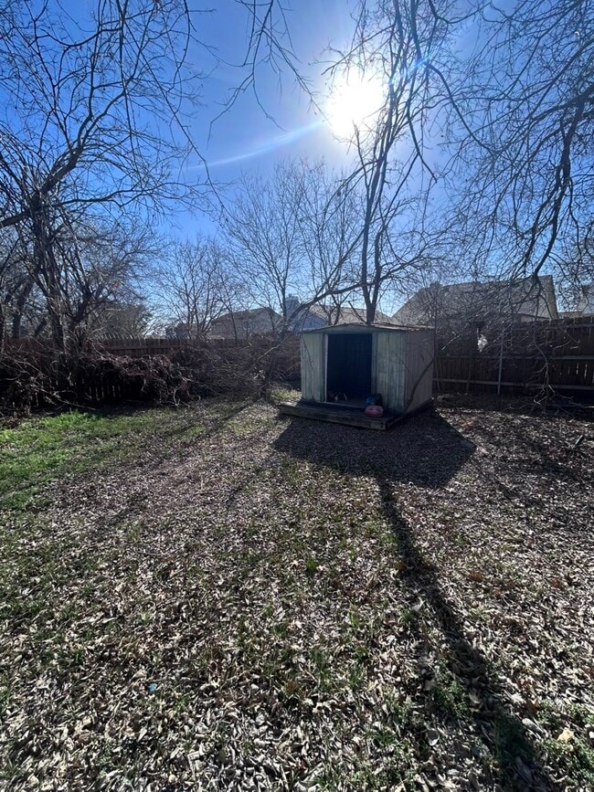 Building Photo - 4047 Indian Sunrise