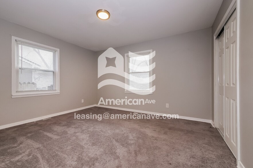Building Photo - 6306 E 149th St