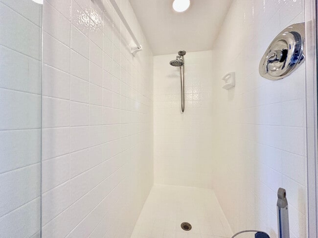 Building Photo - 5301 NW 2nd Ave