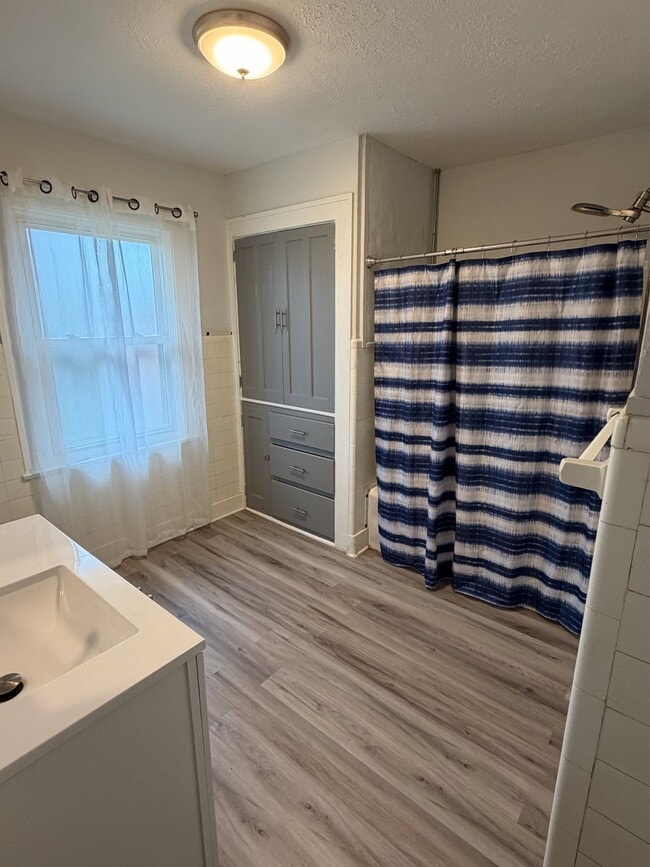 Building Photo - 1859 Goleta Ave