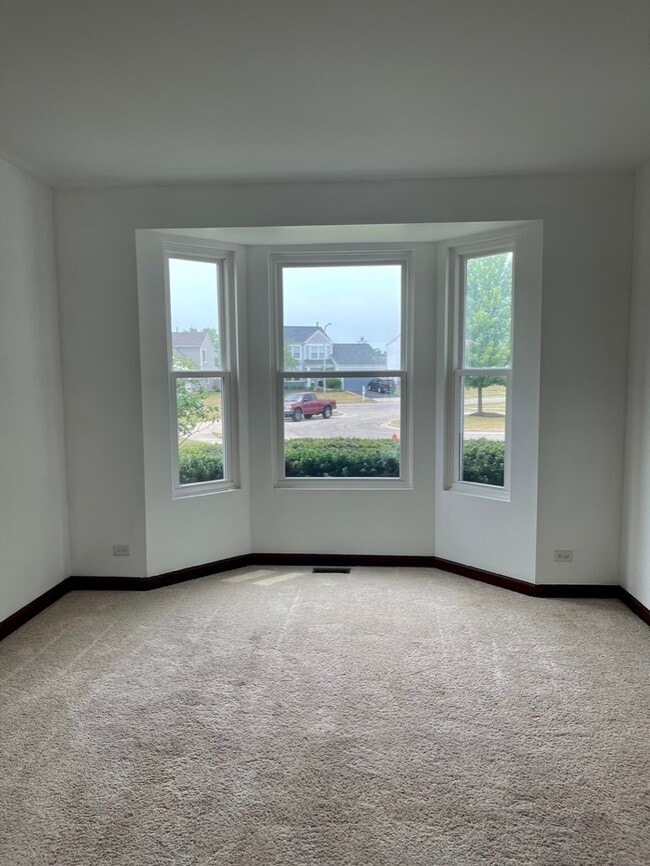 Building Photo - 2205 Clipper Ct