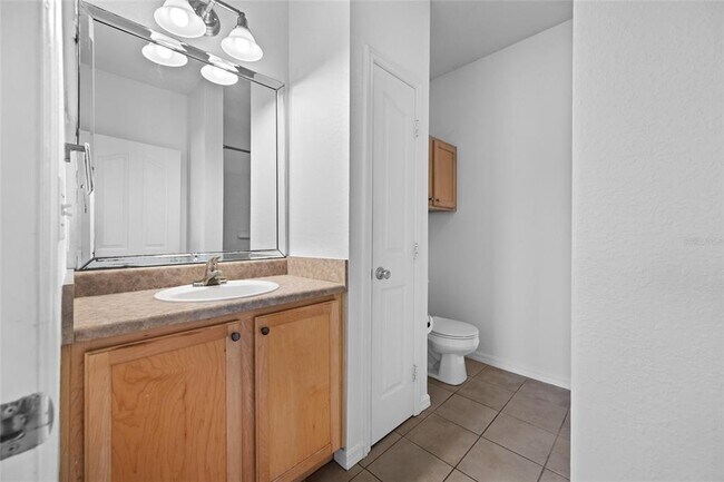 Building Photo - 5000 Culbreath Key Way