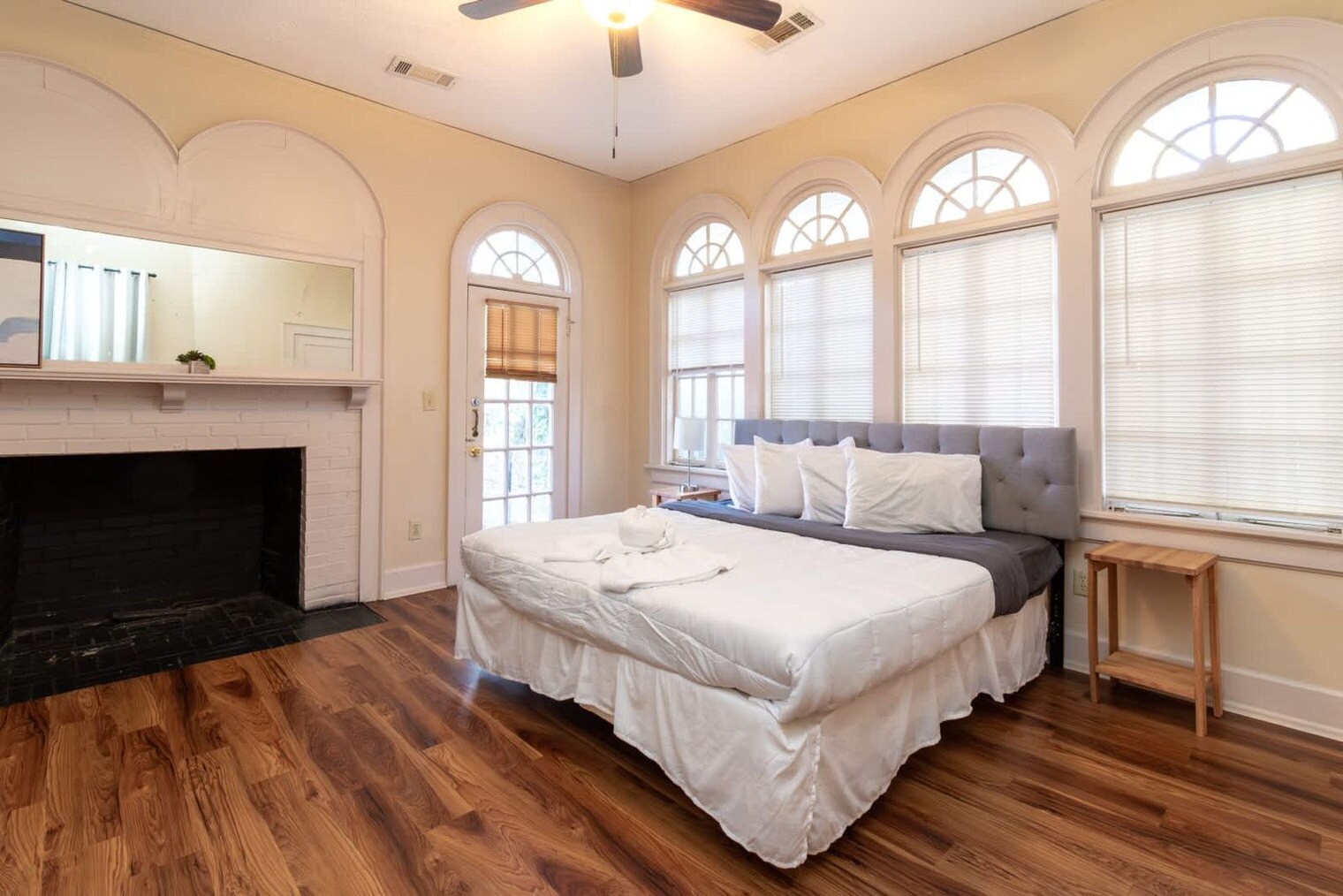 Building Photo - 2217 13th St