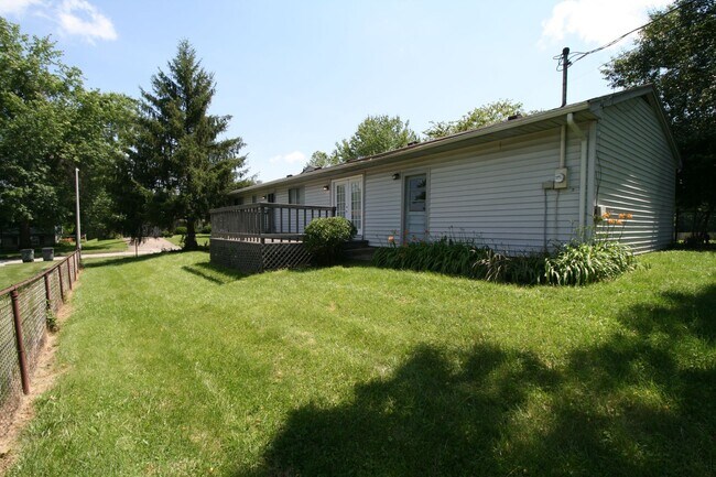 Building Photo - Ranch Home located in Park Hills    260224