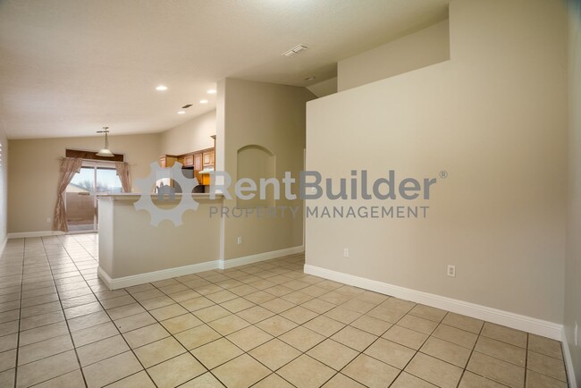 Building Photo - CALL US TODAY AT (505) 808-6467 TO SCHEDUL...