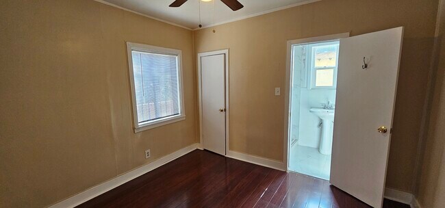 Bedroom #1 - 3444 Casitas Ave