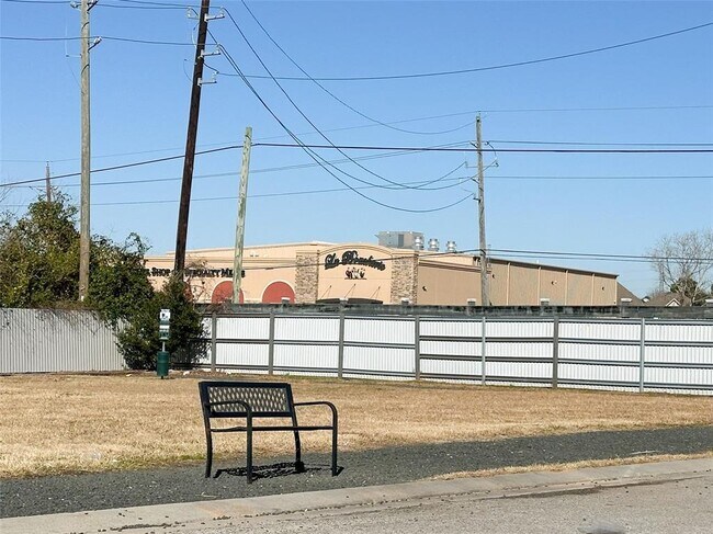 Building Photo - 18813 Luminescent Ln