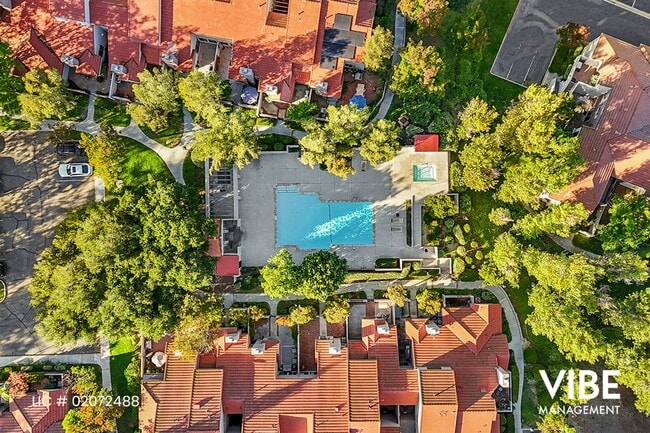 Building Photo - LOCATION, LOCATION, LOCATION!!!! "Hidden Canyon" w/ MOUNTAIN & SUNSET VIEWS