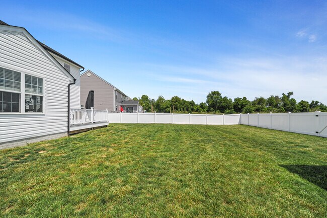 Building Photo - 150 Cilento Dr