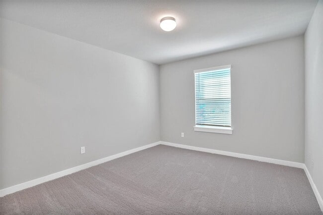 Building Photo - 17205 Mayfly Dr