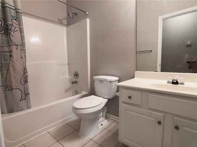 Building Photo - 3983 Rivermeade Dr SW