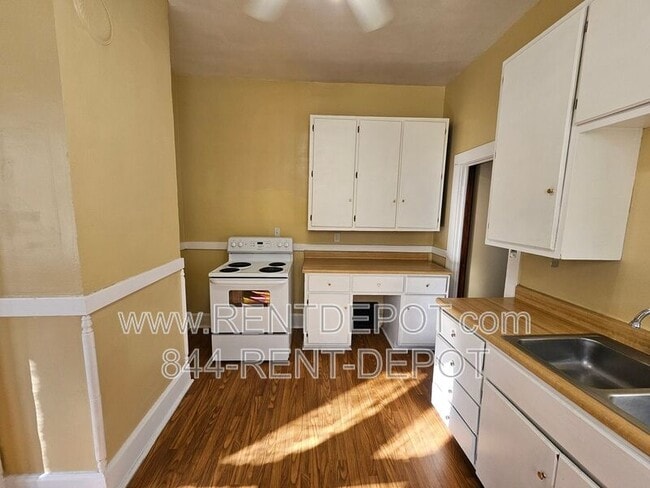 Building Photo - 844 Bellemeade Ave