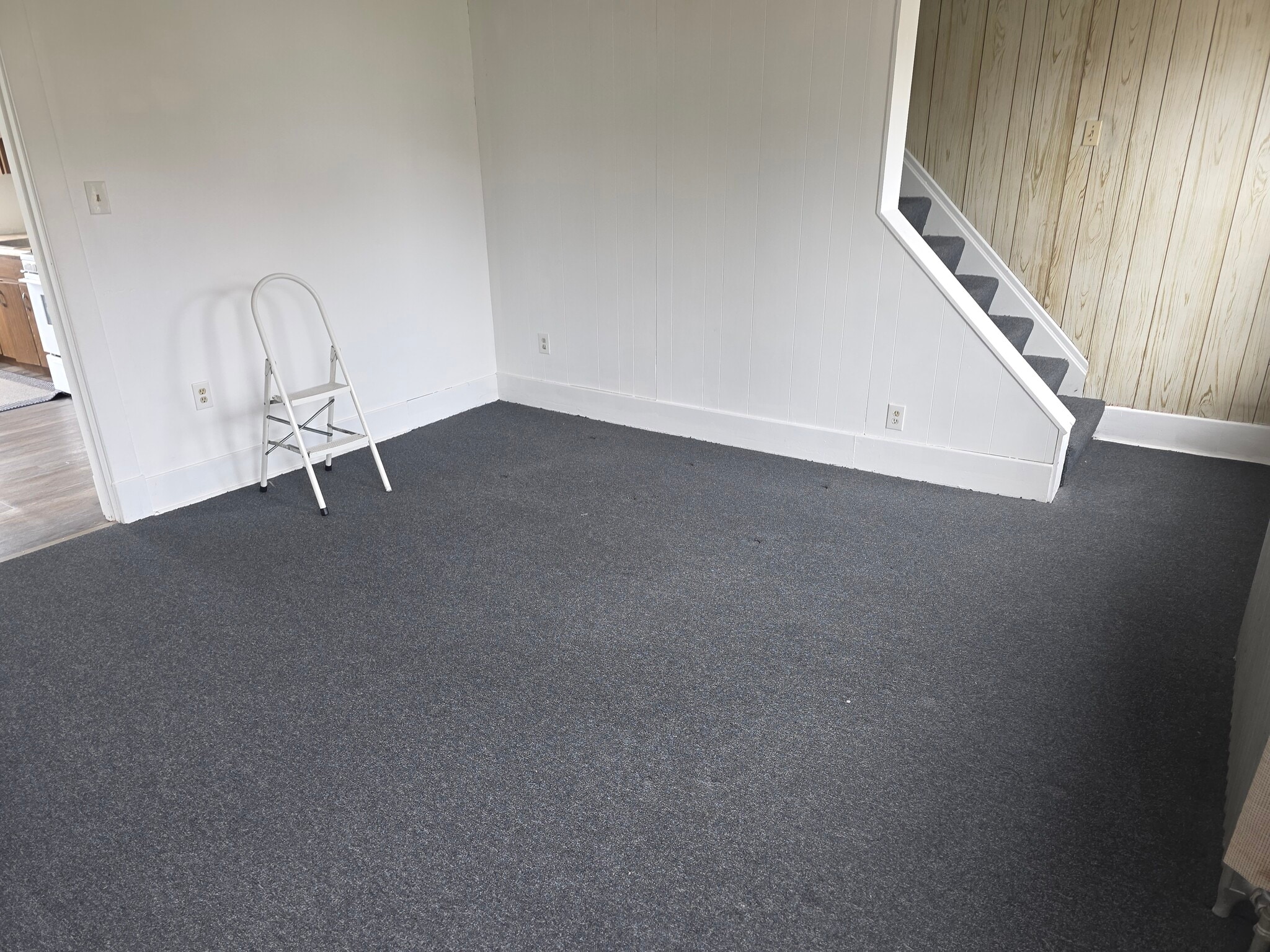 Living Room - 2411 Mount Troy Rd