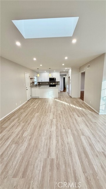 Building Photo - 1336 E Dalton Ave