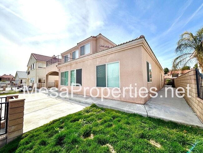 Building Photo - 13605 Spring Valley Pkwy