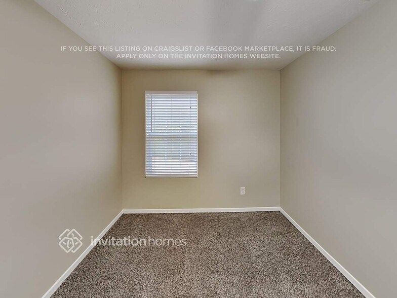 Building Photo - 911 Highland Terrace NE