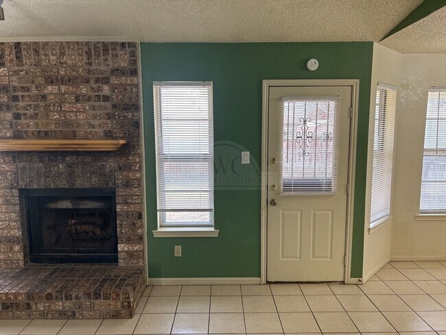 Building Photo - 2608 Jade Rd, Killeen