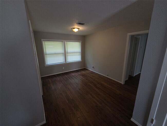 Building Photo - 3723 Odin Ct