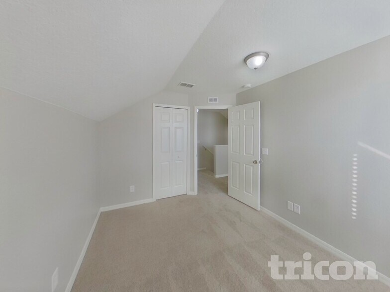 Building Photo - 7543 Oxford Garden Cir