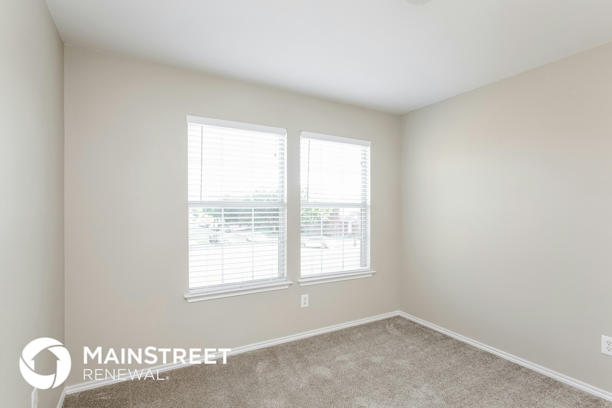 Building Photo - 2206 Midbury Dr