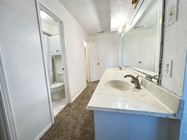 Building Photo - 2301 Claridge Cir