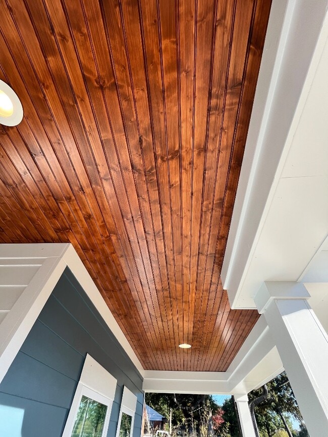 Building Photo - 1815 Newcastle St