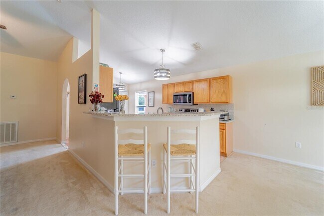Building Photo - 525 Ridges Dr