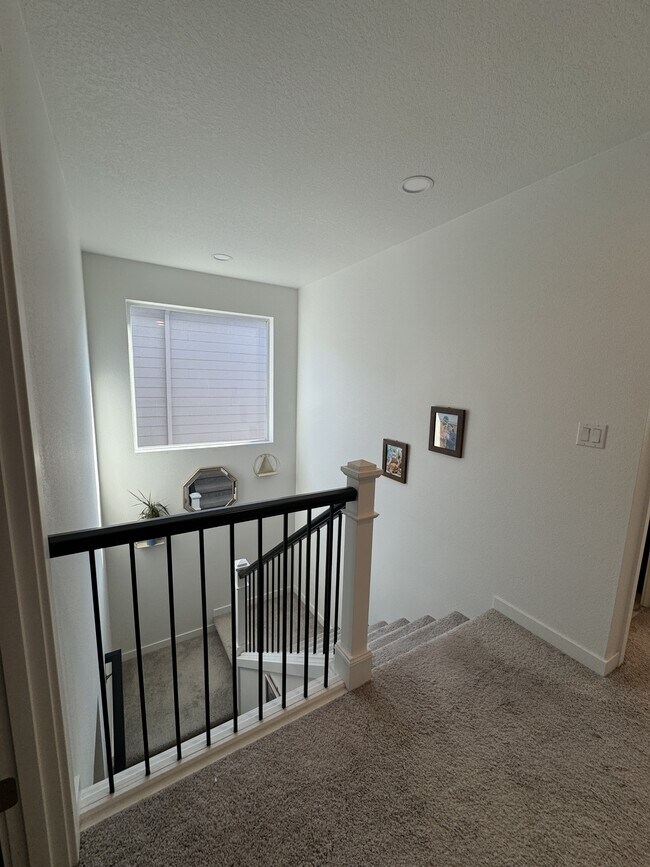 Building Photo - 3139 S Jasper Dr