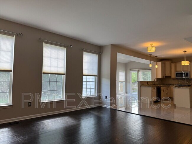 Building Photo - 3526 Halford St