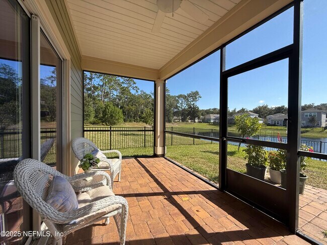 Building Photo - 141 Ren Wy