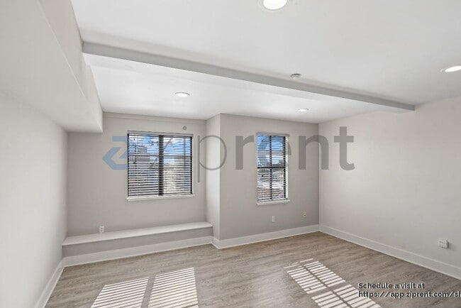 Building Photo - 4811 Telegraph Ave