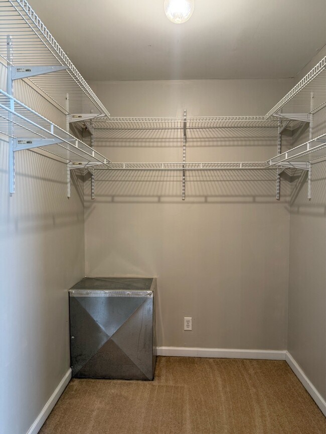 Building Photo - 109 Daughety Ct