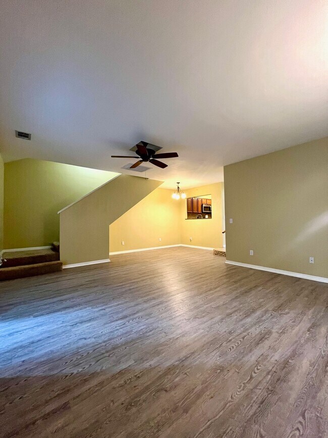 Building Photo - 3417 NW 53rd Ter