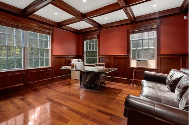 Building Photo - 60 Forest Ave