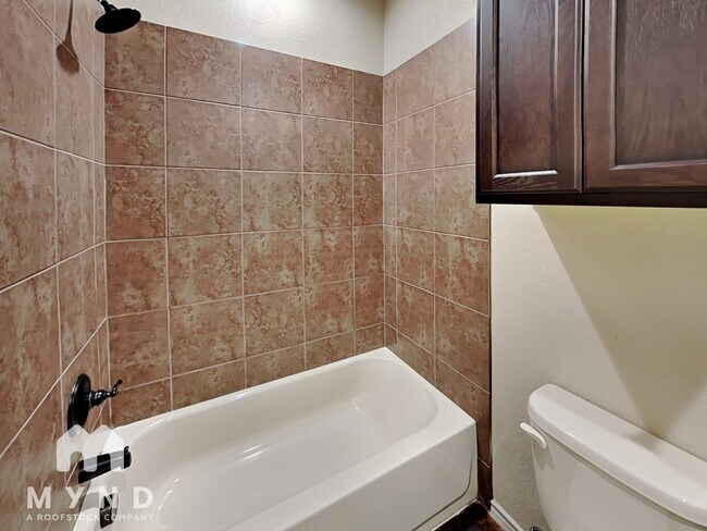 Building Photo - 209 Ragsdale Way