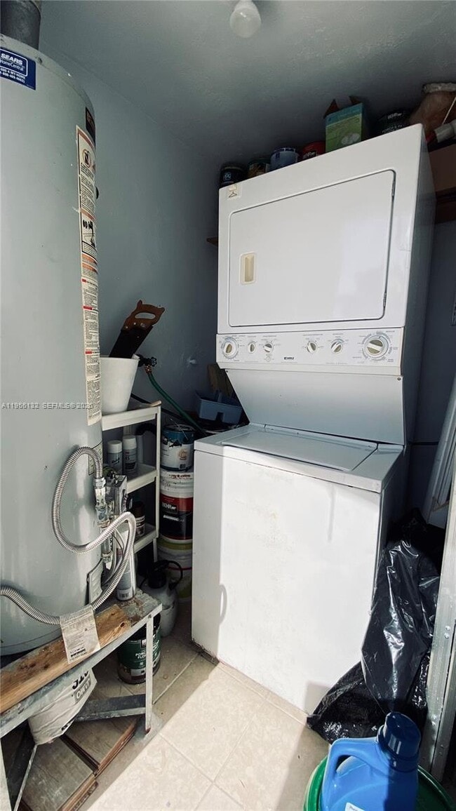 Building Photo - 6810 NW 28th St