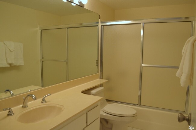 Building Photo - Mesquite Country Club,Ground Floor, FURNISHED- SEASONAL RENTAL