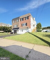 Building Photo - 1612 Tremont Ave