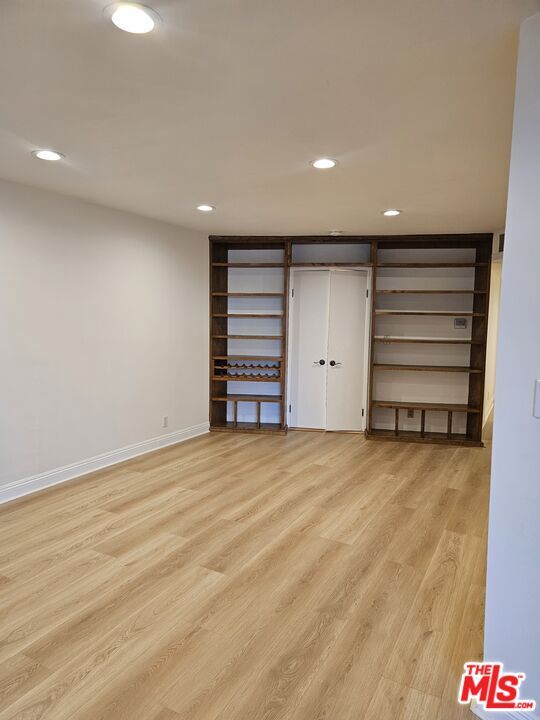 Building Photo - 15480 Antioch St