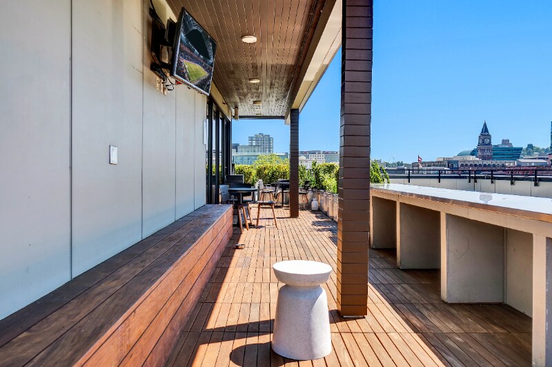 Building Photo - 80 South Main St