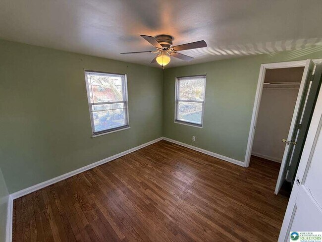 Building Photo - 240 Palmer St