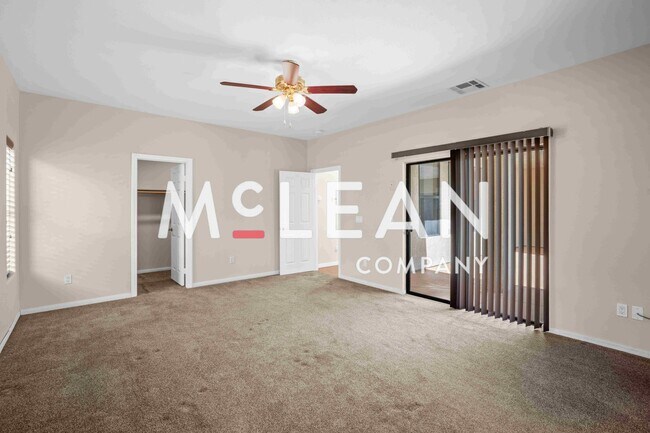 Building Photo - 3 Bed & 3 Bath Home with Private Pool & Spa